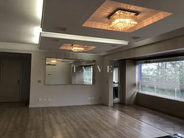 Apartamento com 240m² 3 quartos e 3 banheiros, à venda, no bairro Jardim Londrilar em Londrina