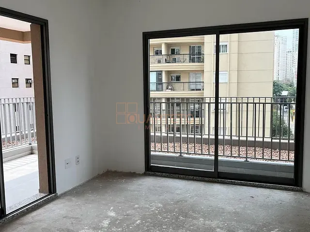 Apartamento 1 quarto e 1 banheiro, à venda, no bairro Vila Nova Conceição em São Paulo