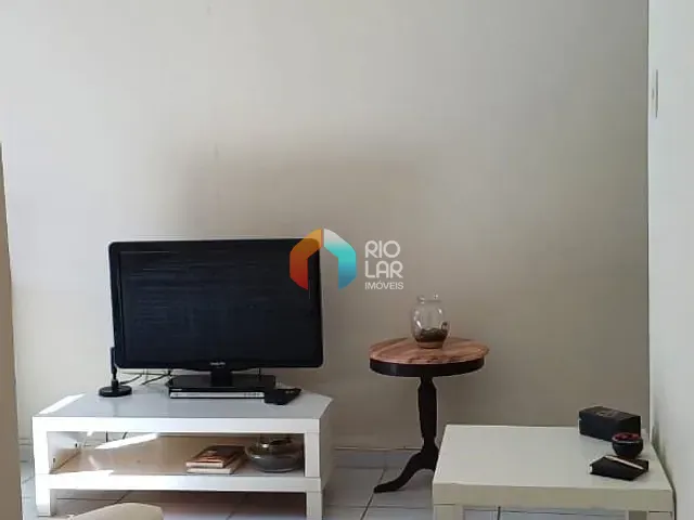 Apartamento com 45m² 1 quarto e 1 banheiro, à venda, no bairro Copacabana em Rio de Janeiro