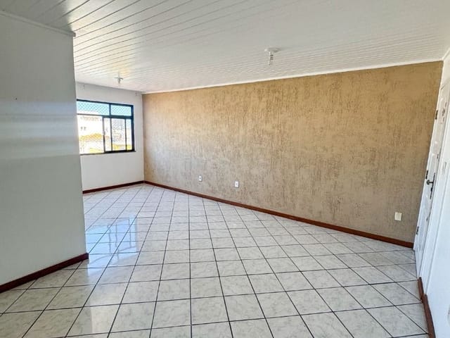 Apartamento 3 quartos e 2 banheiros, à venda, no bairro Centro em Macaé