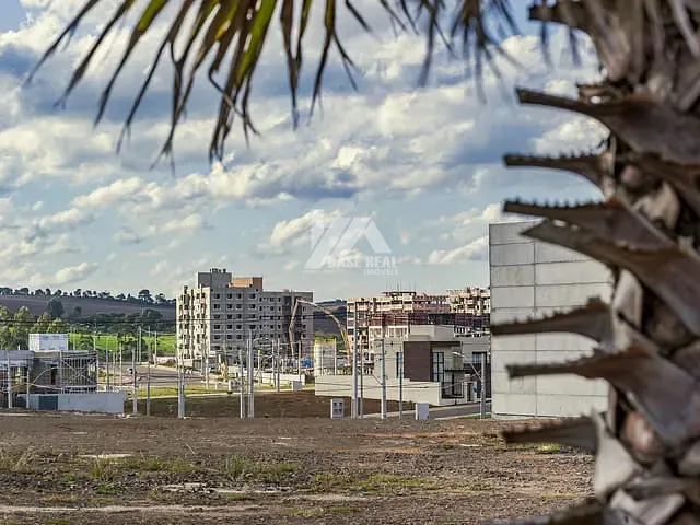 Apartamento com 217m² 3 quartos e 2 banheiros, à venda, no bairro Industrial em Guarapuava