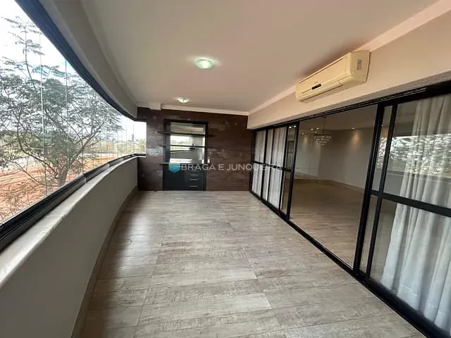Apartamento 3 quartos e 5 banheiros, à venda, no bairro Condomínio Débora Cristina em São José do Rio Preto