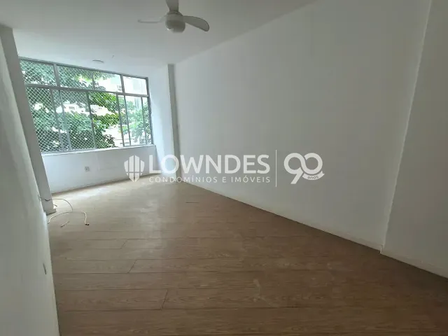 Apartamento 1 quarto e 1 banheiro, à venda, no bairro Copacabana em Rio de Janeiro