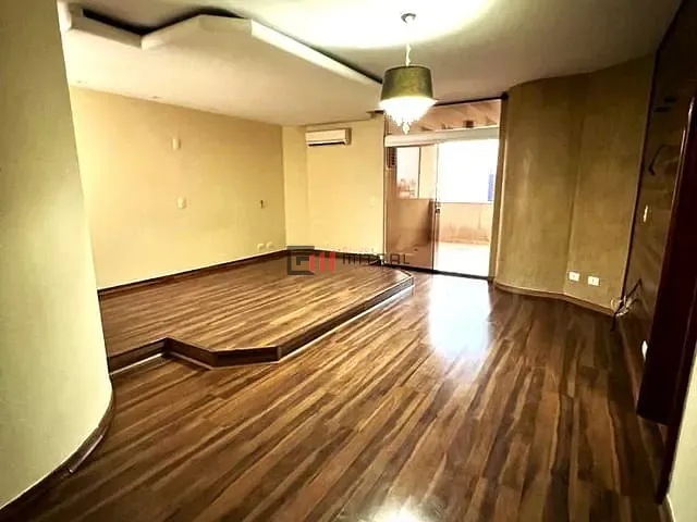 Apartamento 4 quartos e 7 banheiros, à venda, no bairro Centro em Londrina