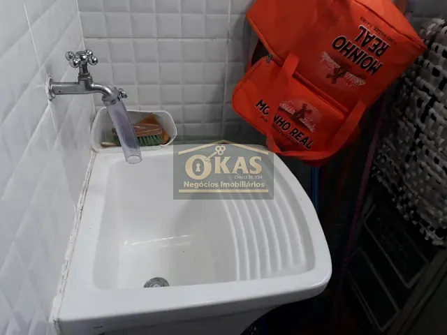 Apartamento 1 quarto e 1 banheiro, à venda, no bairro Vila Assunção em Praia Grande