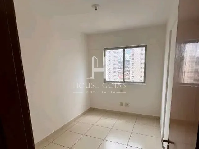 Apartamento 2 quartos e 2 banheiros, à venda, no bairro Setor Cândida de Morais em Rua CM1
