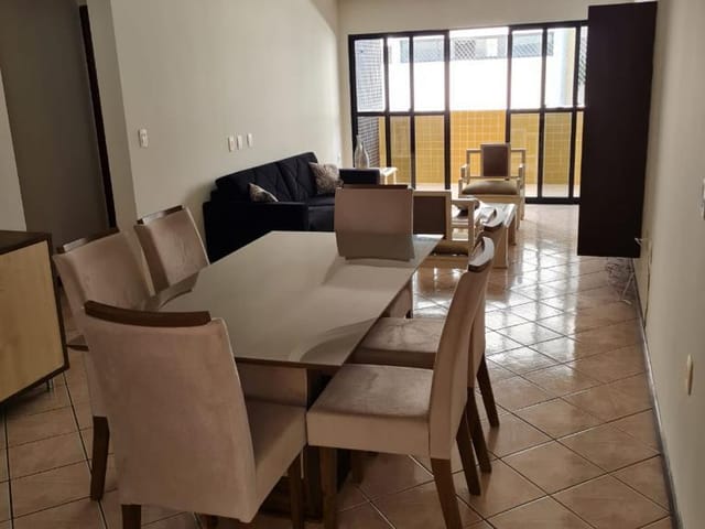 Apartamento com 130m² 3 quartos e 1 banheiro, à venda, no bairro Cabo Branco em João Pessoa