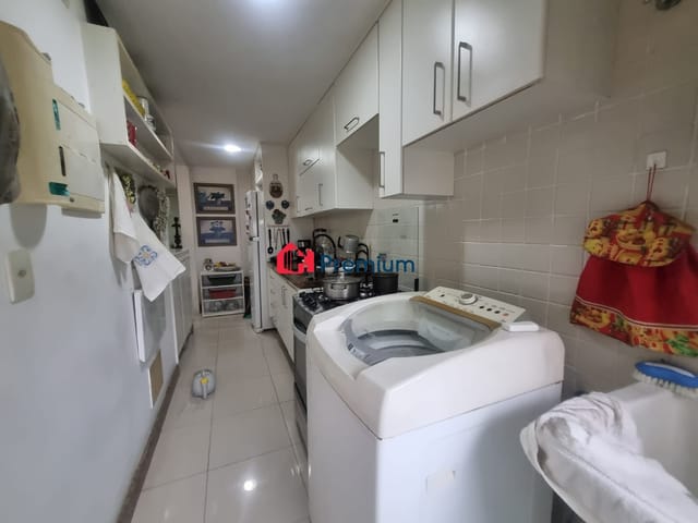 Apartamento 2 quartos e 1 banheiro, à venda, no bairro Jacarepaguá em Rio de Janeiro