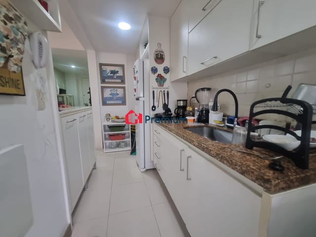 Apartamento 2 quartos e 1 banheiro, à venda, no bairro Jacarepaguá em Rio de Janeiro