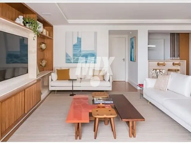 Apartamento 3 quartos e 4 banheiros, à venda, no bairro Vila Nova Conceição em São Paulo