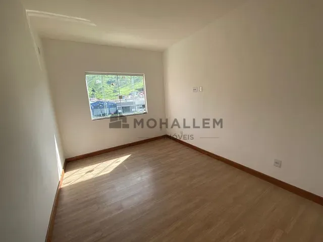 Apartamento com 152m² 3 quartos e 1 banheiro, à venda ou para alugar, no bairro Santa Rita de Cássia em Itajubá