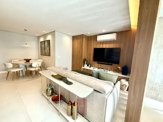 Apartamento 3 quartos e 4 banheiros, à venda ou para alugar, no bairro Santa Teresinha em São Paulo