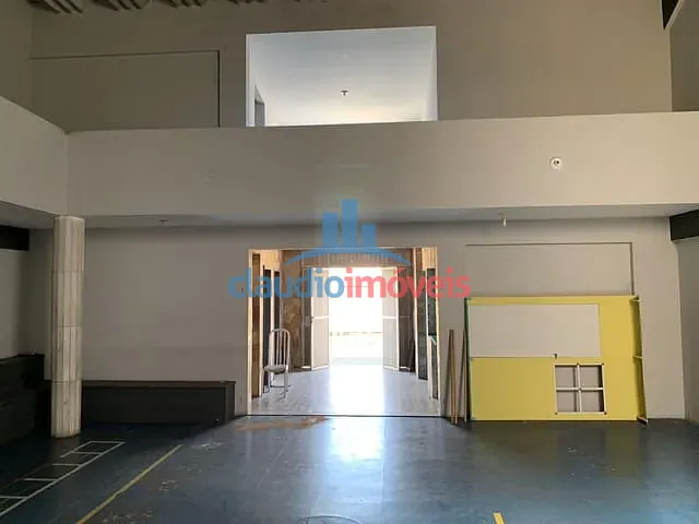 Apartamento 3 quartos e 3 banheiros, à venda, no bairro Centro em Barra Mansa