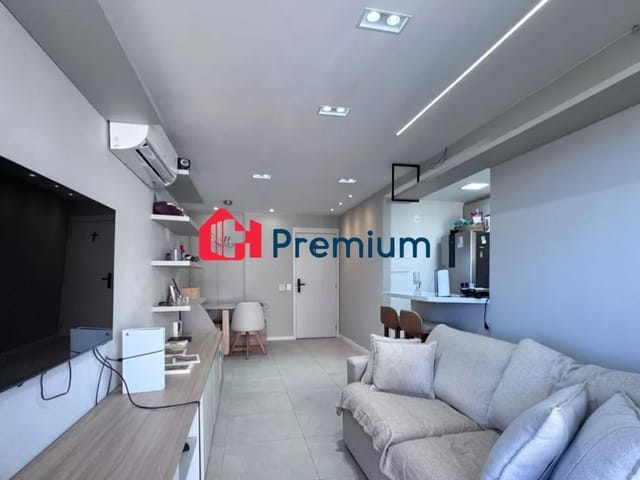 Apartamento 2 quartos e 1 banheiro, à venda, no bairro Barra da Tijuca em Rio de Janeiro