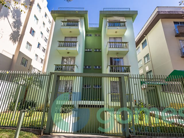 Apartamento 2 quartos e 1 banheiro, para alugar, no bairro Água Verde em Curitiba