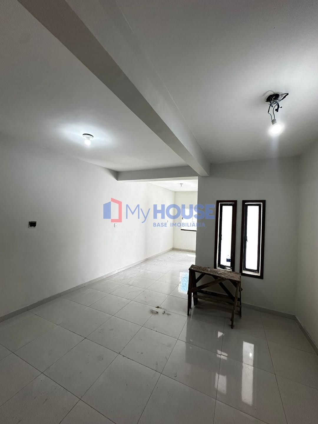 Apartamento à venda com 2 quartos, 62m² - Foto 6