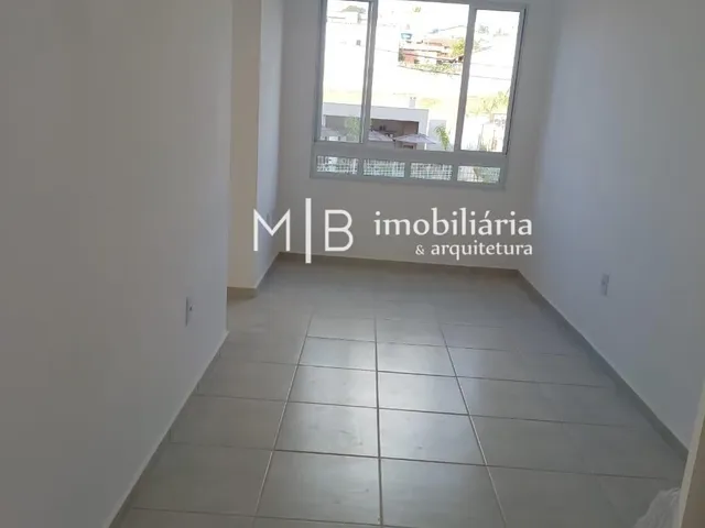 Apartamento 2 quartos e 1 banheiro, para alugar, no bairro Residencial Nova Era em Lavras