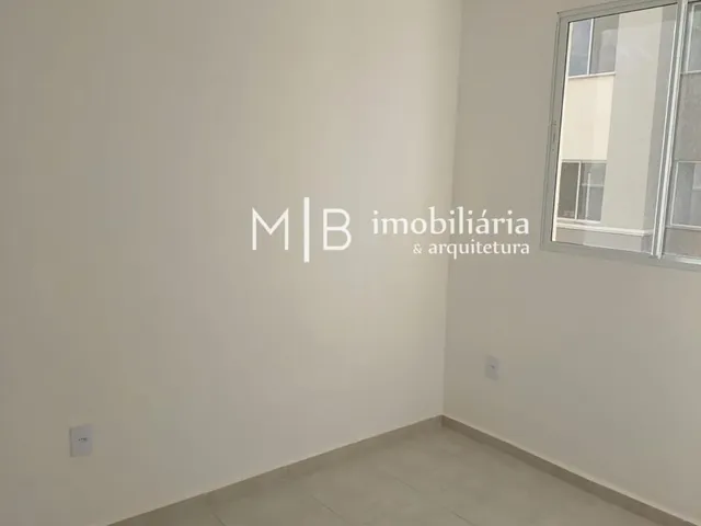 Apartamento 2 quartos e 1 banheiro, para alugar, no bairro Residencial Nova Era em Lavras