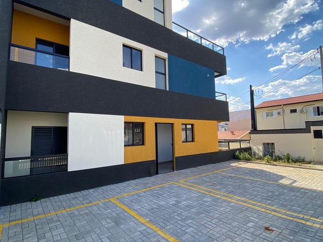 Apartamento com 55m² 2 quartos e 2 banheiros, à venda ou para alugar, no bairro Campos Olivotti em Extrema