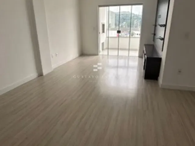 Apartamento 3 quartos e 2 banheiros, à venda, no bairro Jardim Maluche em Brusque