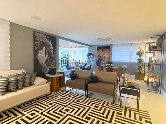 Apartamento com 309m² 4 quartos e 5 banheiros, à venda, no bairro Parnamirim em Recife