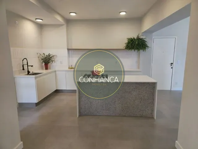 Apartamento 3 quartos e 2 banheiros, à venda, no bairro Coração de Jesus em Belo Horizonte