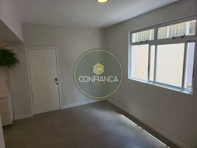 Apartamento 3 quartos e 2 banheiros, à venda, no bairro Coração de Jesus em Belo Horizonte