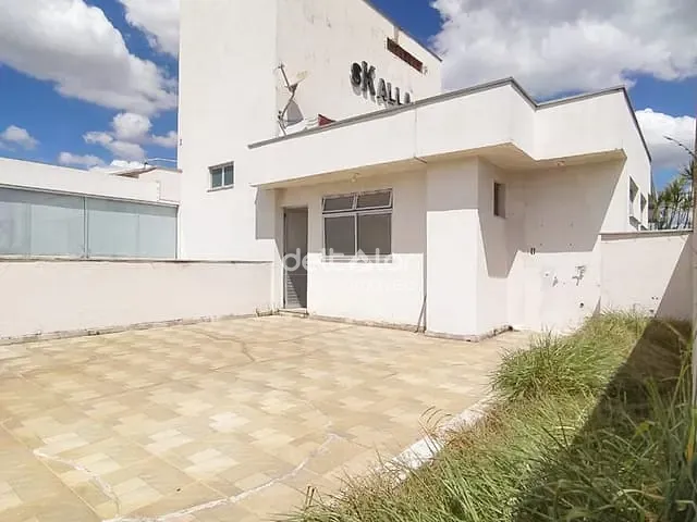 Apartamento com 150m² 3 quartos e 3 banheiros, para alugar, no bairro Planalto em Belo Horizonte