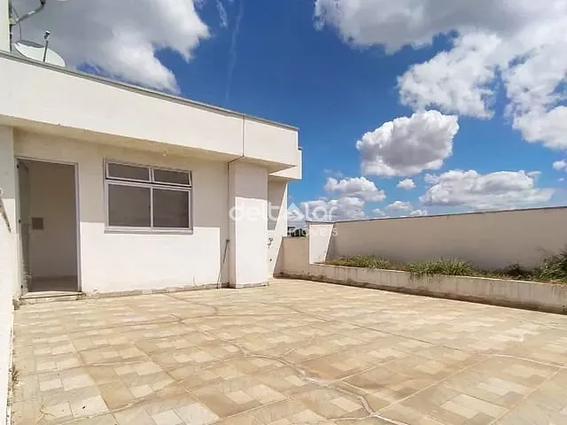 Apartamento com 150m² 3 quartos e 3 banheiros, para alugar, no bairro Planalto em Belo Horizonte