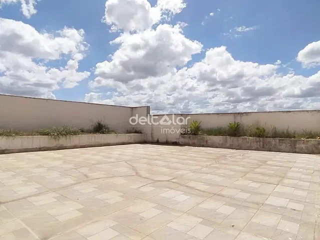 Apartamento com 150m² 3 quartos e 3 banheiros, para alugar, no bairro Planalto em Belo Horizonte