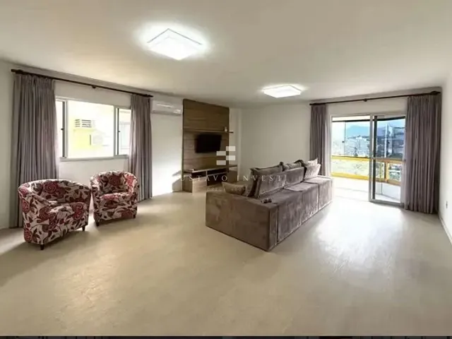 Apartamento 3 quartos e 2 banheiros, à venda, no bairro Centro I em Brusque