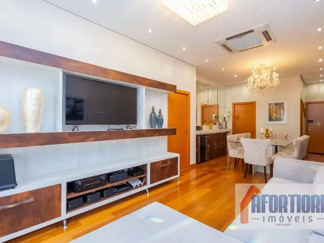 Apartamento 3 quartos e 3 banheiros, à venda, no bairro Juvevê em Curitiba
