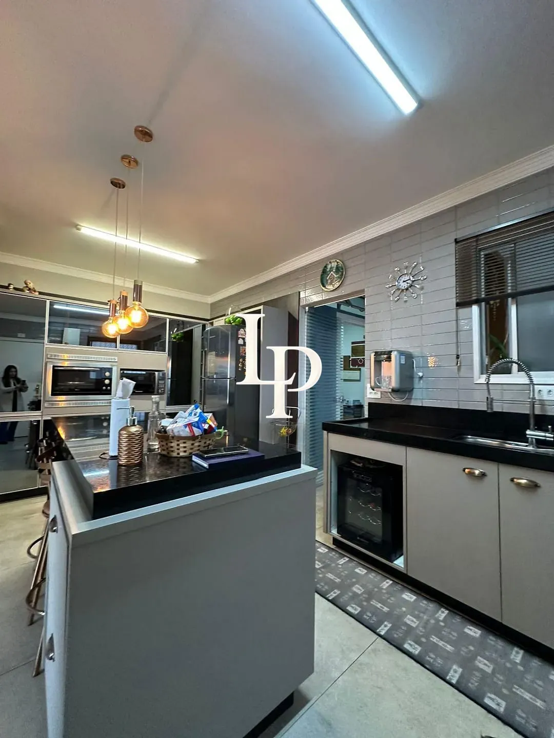 Apartamento, 3 quartos, 136 m² - Foto 2