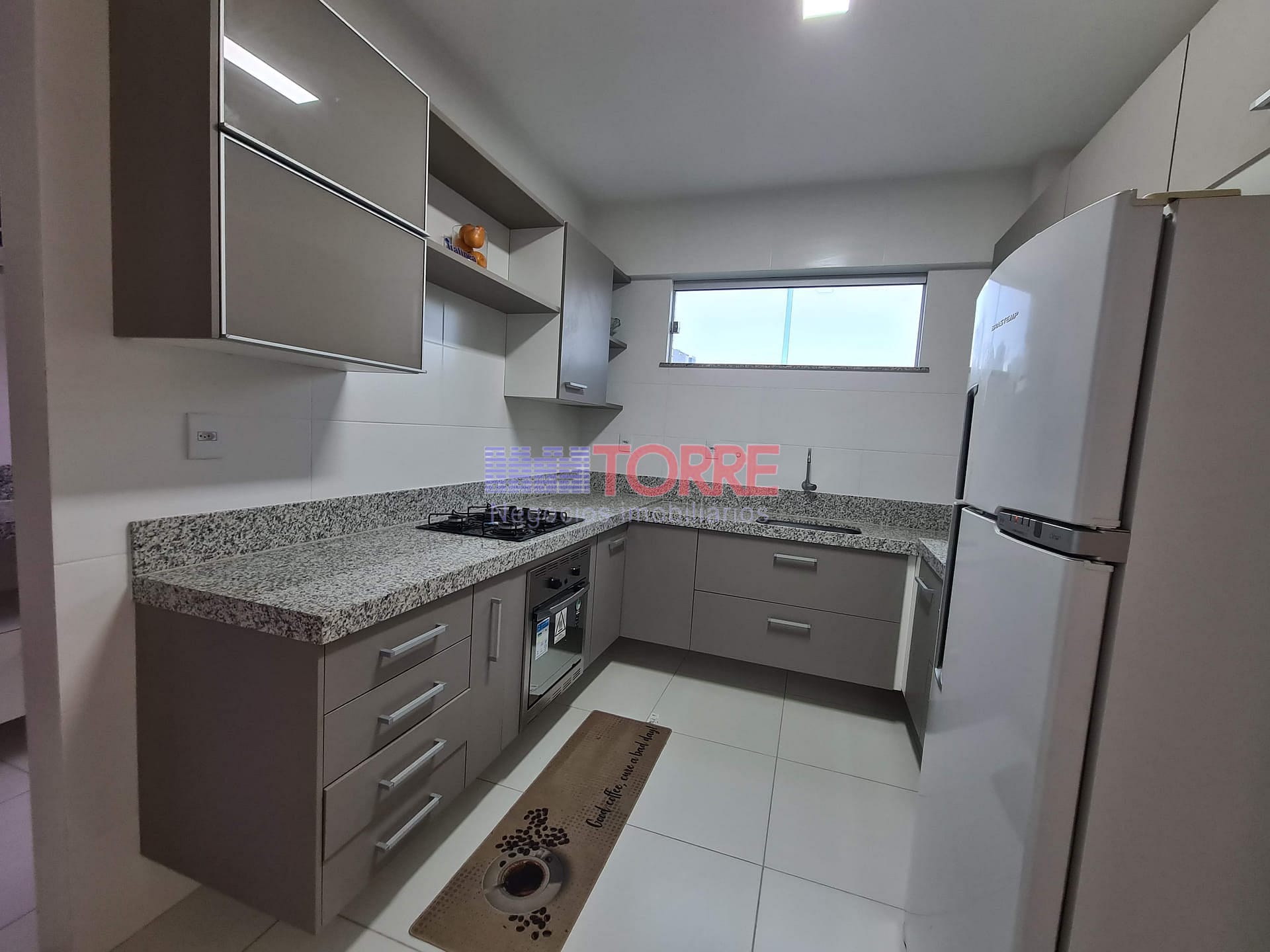 Apartamento à venda com 3 quartos, 125m² - Foto 6