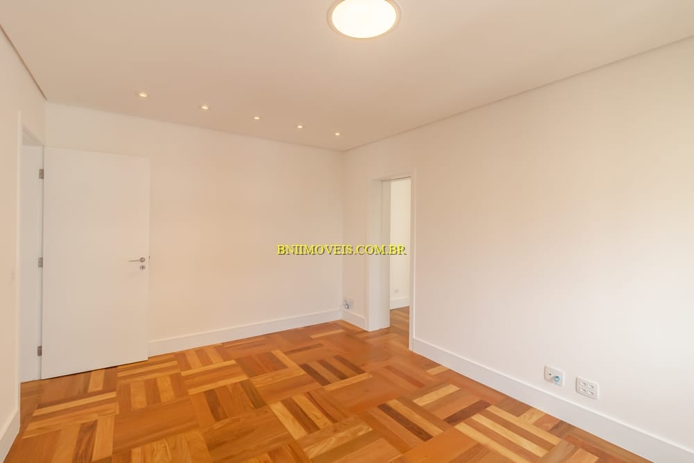 Apartamento, 3 quartos, 2681 m² - Foto 10