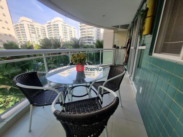 Apartamento 3 quartos e 3 banheiros, à venda, no bairro Jacarepaguá em Rio de Janeiro