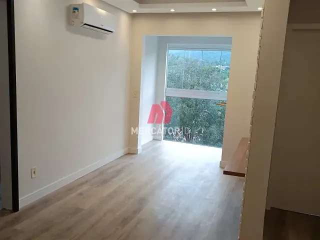 Apartamento 2 quartos e 1 banheiro, para alugar, no bairro Velha Central em Blumenau