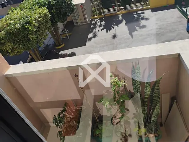 Apartamento com 57m² 2 quartos e 1 banheiro, à venda, no bairro Vila Carmosina em São Paulo
