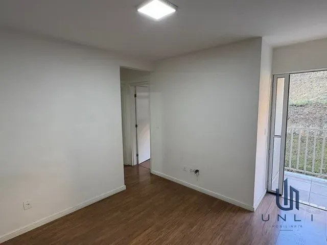 Apartamento 2 quartos e 2 banheiros, à venda, no bairro Jardim Mariana em Volta Redonda
