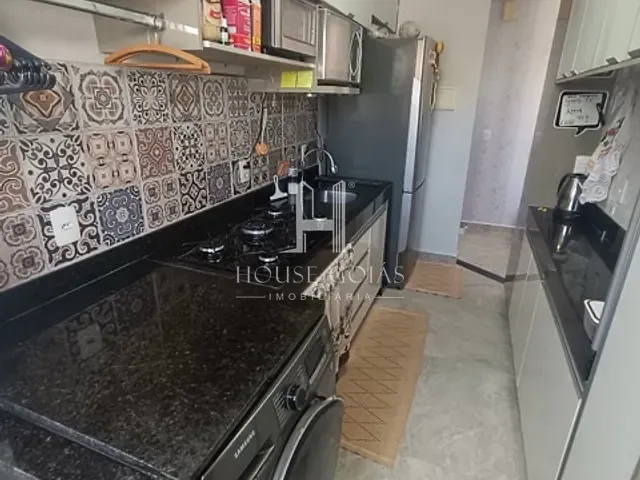 Apartamento 2 quartos e 2 banheiros, à venda, no bairro Residencial Recanto do Cerrado em Aparecida de Goiânia