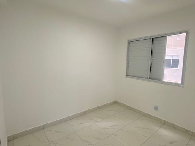 Apartamento 2 quartos e 1 banheiro, para alugar, no bairro Ponte Nova em Extrema