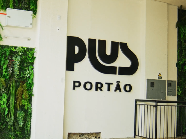 Apartamento com 53m² 1 quarto e 1 banheiro, à venda, no bairro Portão em Curitiba