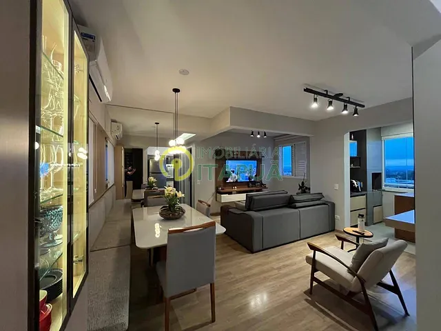 Apartamento 2 quartos e 2 banheiros, à venda, no bairro Aurora em Londrina