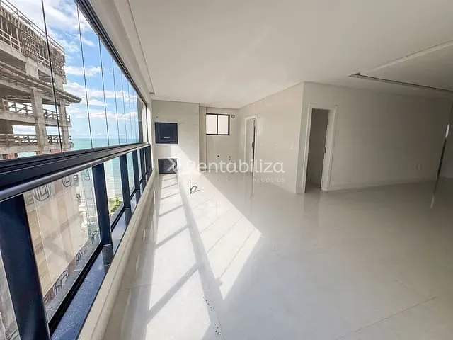 Apartamento com 204m² 3 quartos e 3 banheiros, à venda, no bairro Perequê em Porto Belo