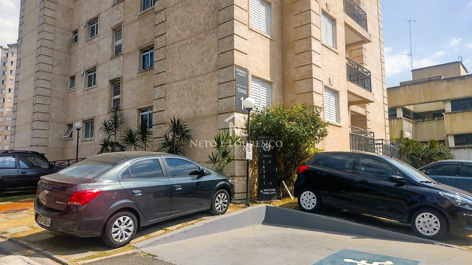 Apartamento à venda com 2 quartos, 54m² - Foto 1