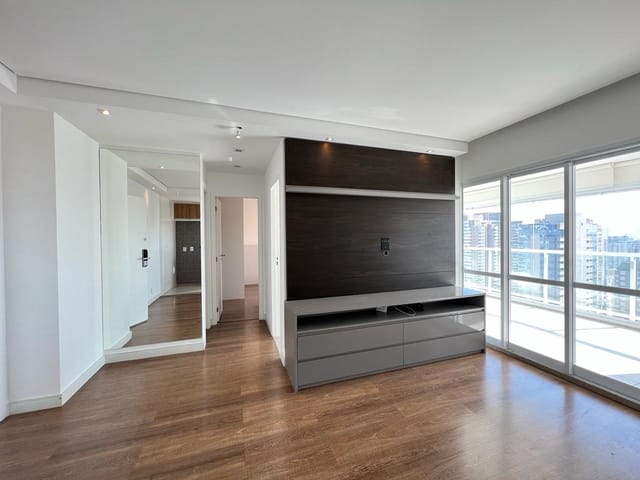 Foto do Apartamento - Apartamento com 70m², 2 quartos (1 suíte), 1 vaga. Andar alto. Lazer completo | Abba Negócios Imobiliários