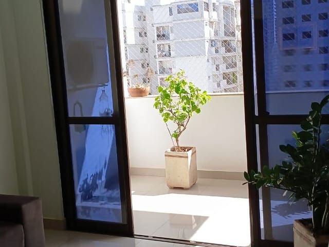 Apartamento 4 quartos e 3 banheiros, à venda, no bairro Jardim Goiás em Goiânia