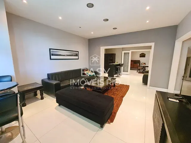 Apartamento com 165m² 4 quartos e 3 banheiros, à venda, no bairro Copacabana em Rio de Janeiro