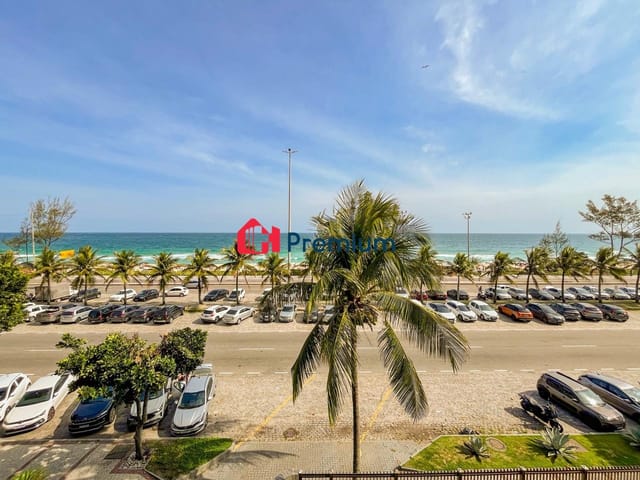 Apartamento 2 quartos e 2 banheiros, à venda, no bairro Recreio dos Bandeirantes em Rio de Janeiro