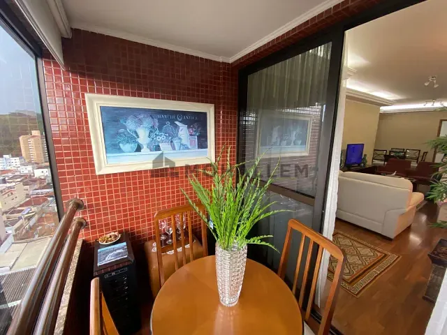 Apartamento 3 quartos e 2 banheiros, à venda, no bairro Centro em Itajubá